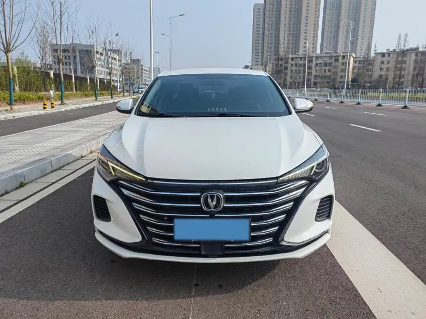 2020 ChangAn Eado 1.6L 128HP L4 5MT,autocango,china used car exporter,china ev exporter,chinese used car exporter,chinese used ev exporter