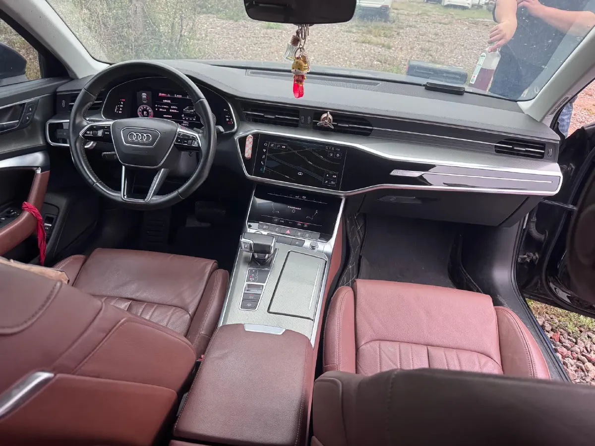 2019 Mercedes-Benz E Class 1.5T 184HP L4 9AT,autocango,china used car exporter,china ev exporter,chinese used car exporter,chinese used ev exporter