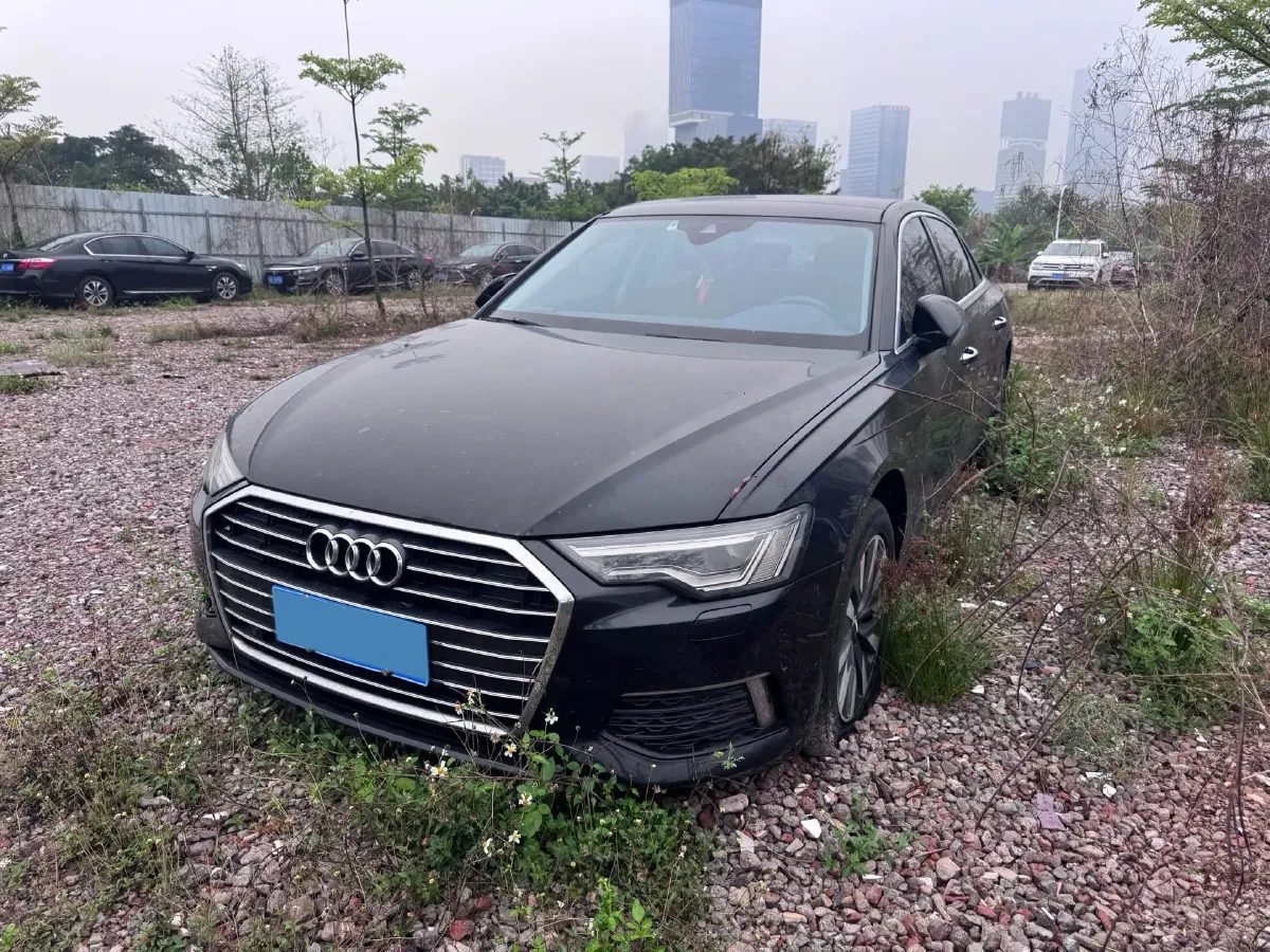 2019 Mercedes-Benz E Class 1.5T 184HP L4 9AT,autocango,china used car exporter,china ev exporter,chinese used car exporter,chinese used ev exporter