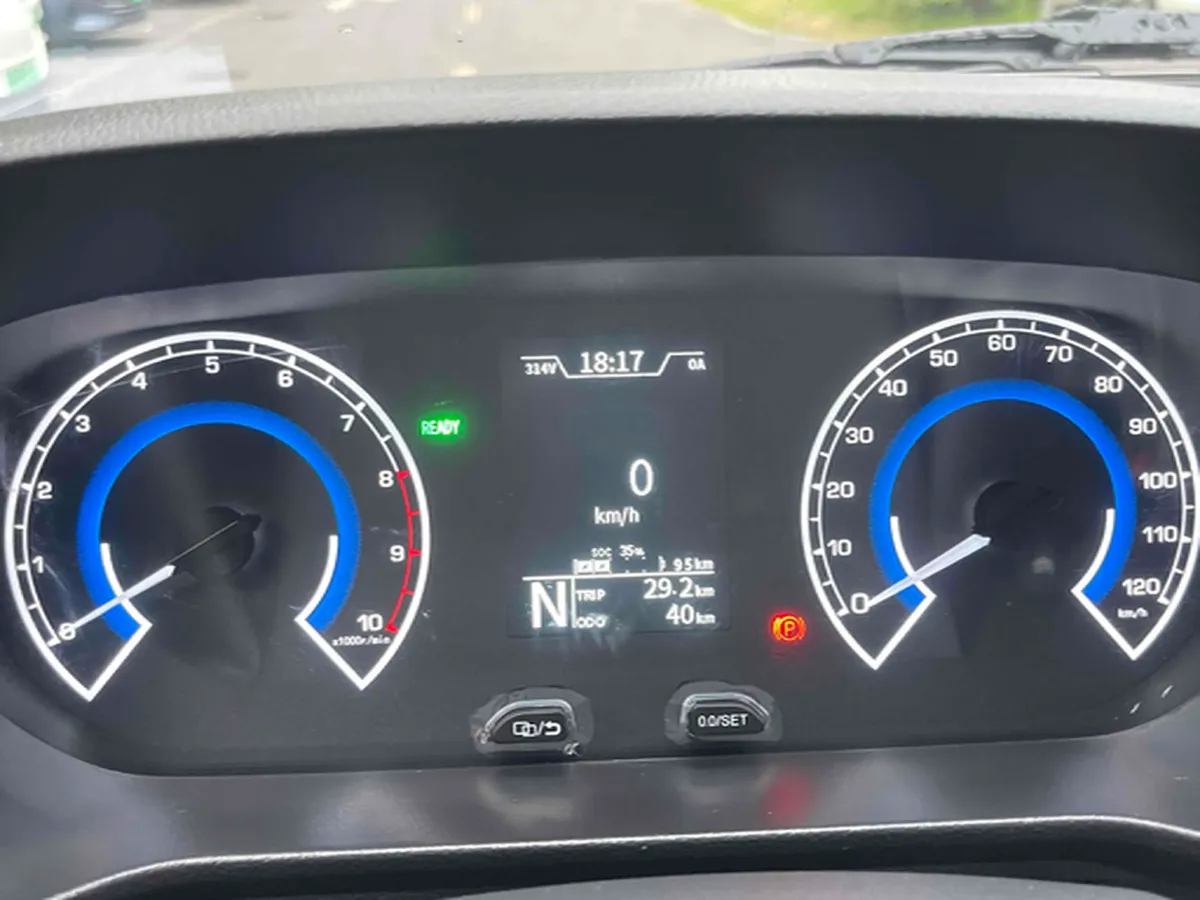 2023 JinBei New Dolphin EV BEV 42.3KWH,autocango,china used car exporter,china ev exporter,chinese used car exporter,chinese used ev exporter