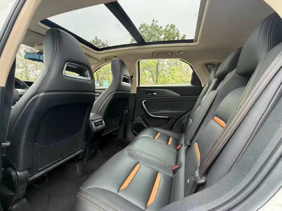 2019 Bestune T77 1.2T 143HP L4 7DCT,autocango,china used car exporter,china ev exporter,chinese used car exporter,chinese used ev exporter