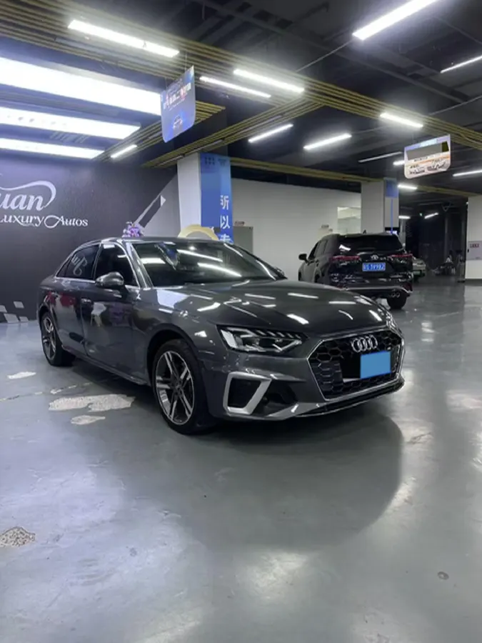2020 Audi A4L 2.0T 190HP L4 7DCT,autocango,china used car exporter,china ev exporter,chinese used car exporter,chinese used ev exporter