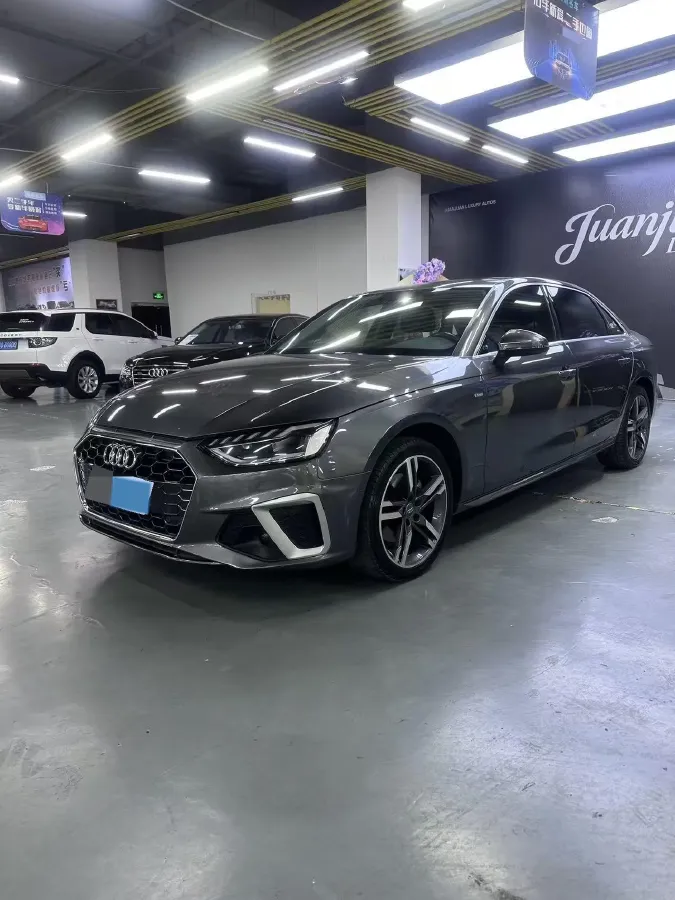 2020 Audi A4L 2.0T 190HP L4 7DCT,autocango,china used car exporter,china ev exporter,chinese used car exporter,chinese used ev exporter