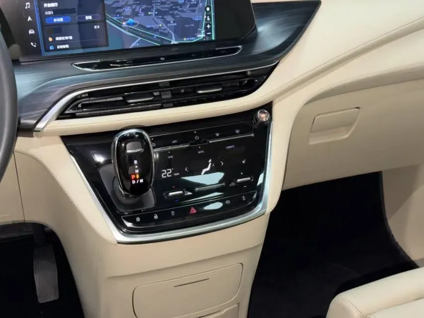 2022 Buick GL8 2.0T 237HP L4 9AT,autocango,china used car exporter,china ev exporter,chinese used car exporter,chinese used ev exporter