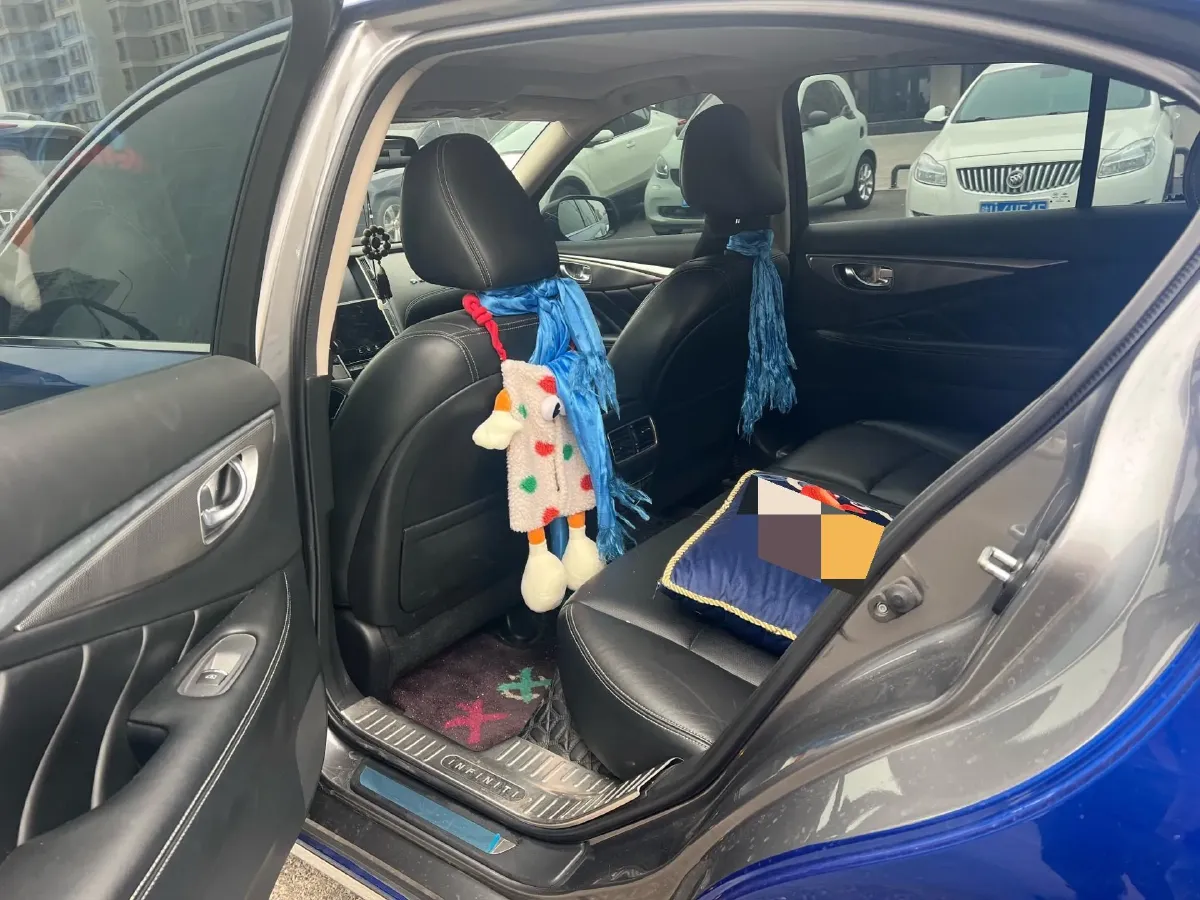 2018 Mitsubishi Pajero 3.0L 174HP V6 5AT,autocango,china used car exporter,china ev exporter,chinese used car exporter,chinese used ev exporter