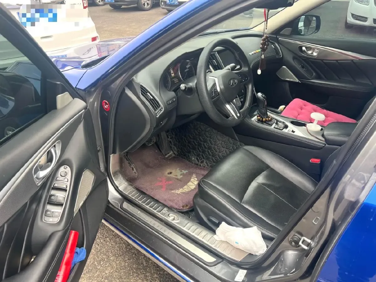 2018 Mitsubishi Pajero 3.0L 174HP V6 5AT,autocango,china used car exporter,china ev exporter,chinese used car exporter,chinese used ev exporter