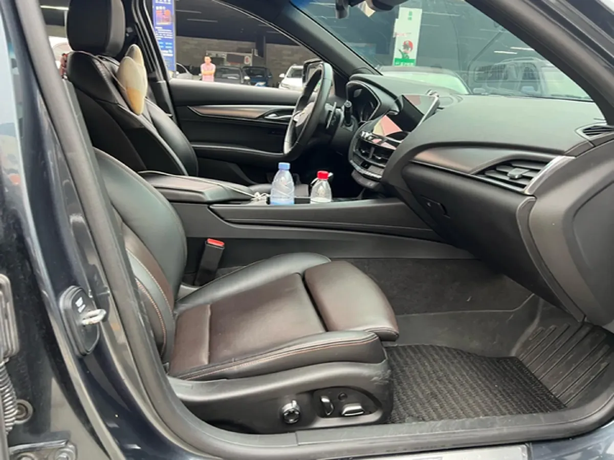 2021 Cadillac CT5 2.0T 237HP L4 10AT,autocango,china used car exporter,china ev exporter,chinese used car exporter,chinese used ev exporter