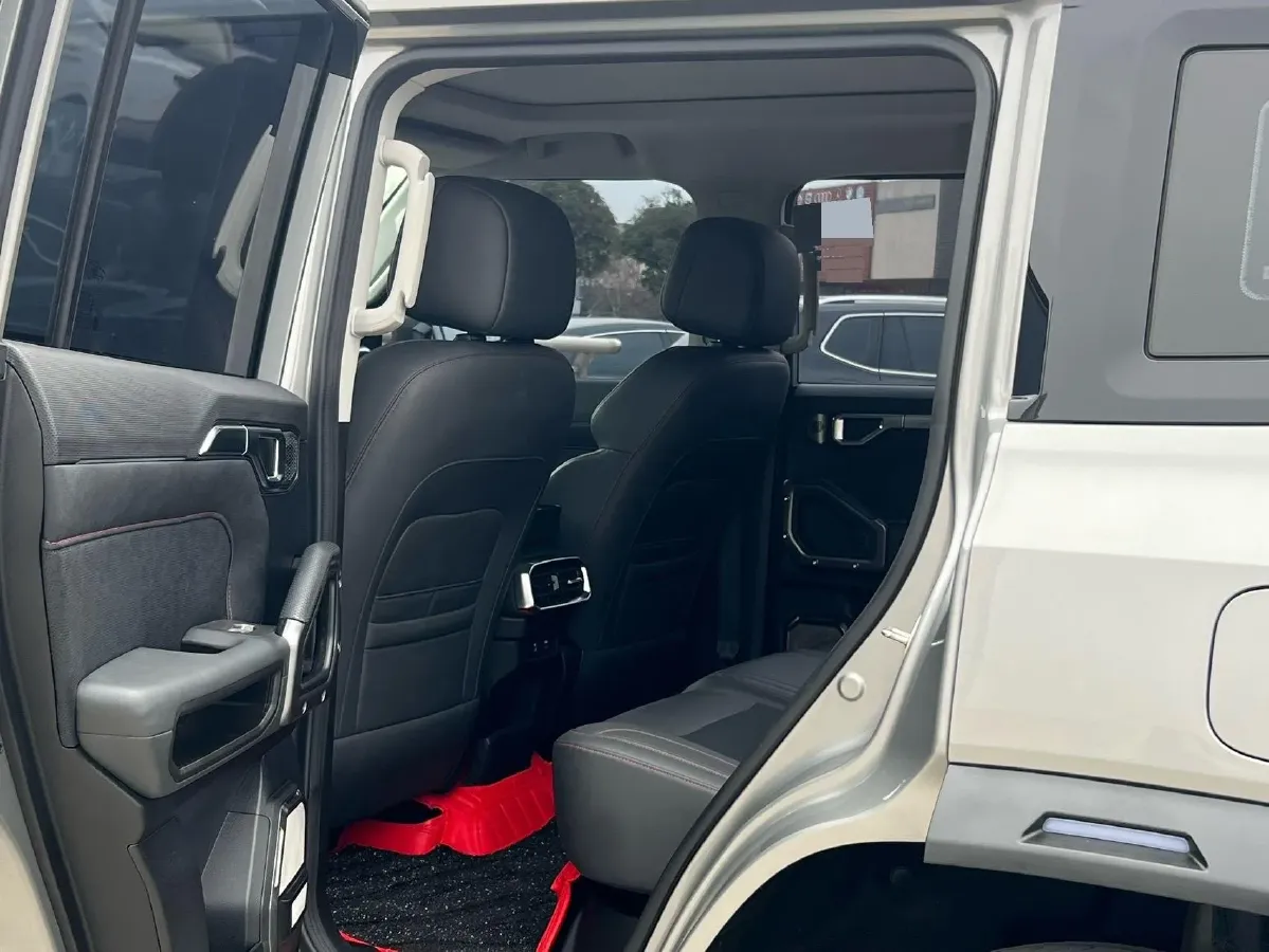 2023 Jetour Traveller 2.0T 254HP L4 8AT,autocango,china used car exporter,china ev exporter,chinese used car exporter,chinese used ev exporter