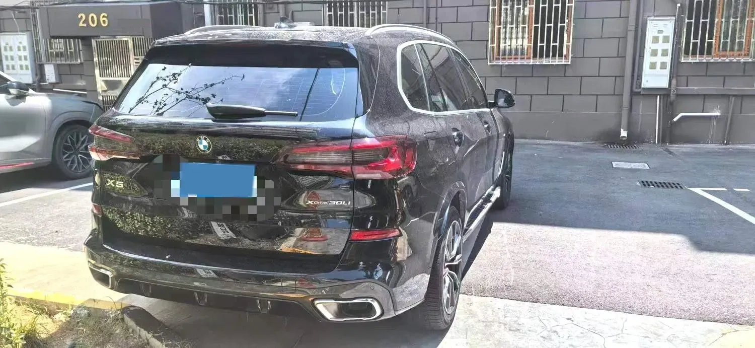 2022 BMW X5 2.0T 245HP L4 8AT,autocango,china used car exporter,china ev exporter,chinese used car exporter,chinese used ev exporter