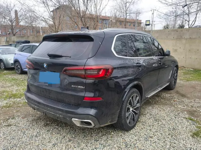 2022 BMW X5 2.0T 245HP L4 8AT,autocango,china used car exporter,china ev exporter,chinese used car exporter,chinese used ev exporter