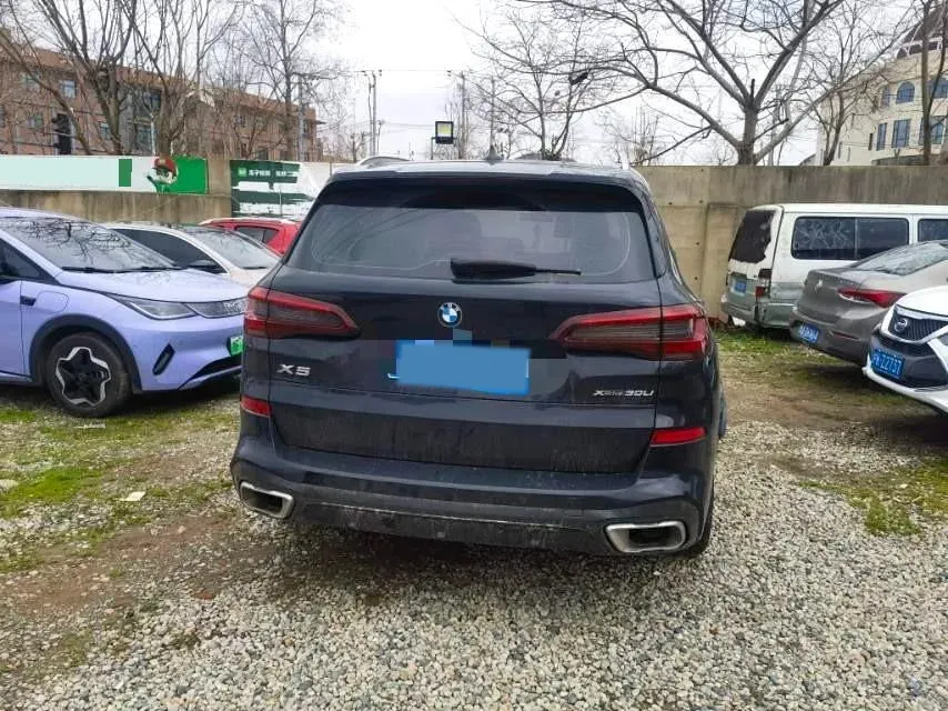2022 BMW X5 2.0T 245HP L4 8AT,autocango,china used car exporter,china ev exporter,chinese used car exporter,chinese used ev exporter