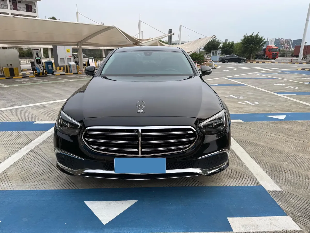 2022 Mercedes-Benz E Class 2.0T 258HP L4 9AT,autocango,china used car exporter,china ev exporter,chinese used car exporter,chinese used ev exporter