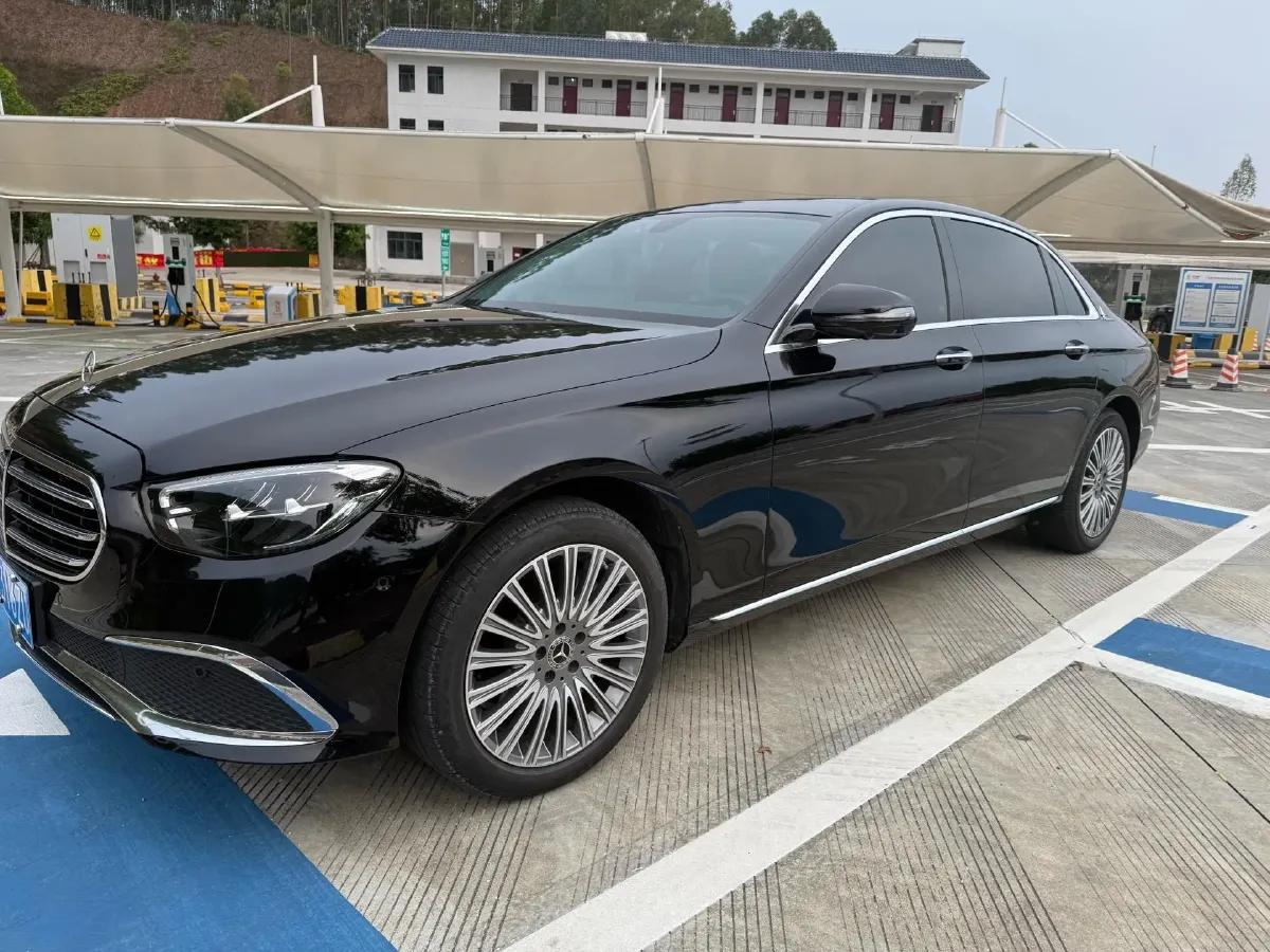 2022 Mercedes-Benz E Class 2.0T 258HP L4 9AT,autocango,china used car exporter,china ev exporter,chinese used car exporter,chinese used ev exporter