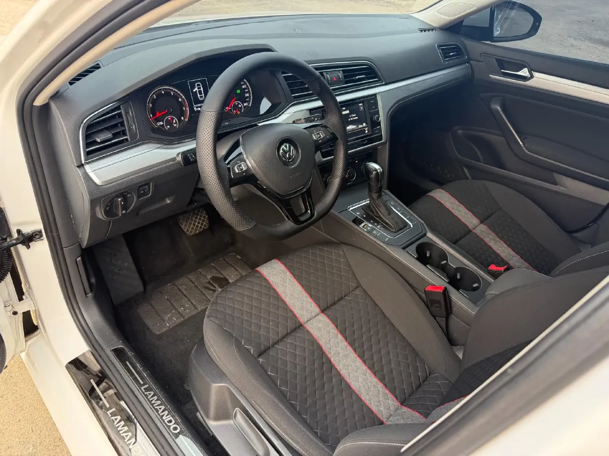 2019 Volkswagen Lamando 1.4T 131HP L4 7DCT,autocango,china used car exporter,china ev exporter,chinese used car exporter,chinese used ev exporter