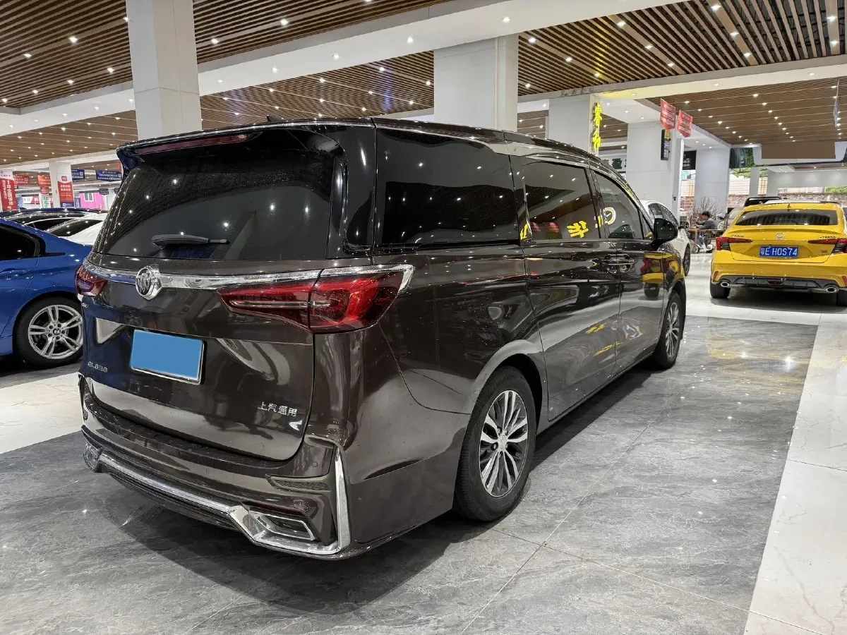 2020 Buick GL8 2.0T 237HP L4 9AT,autocango,china used car exporter,china ev exporter,chinese used car exporter,chinese used ev exporter