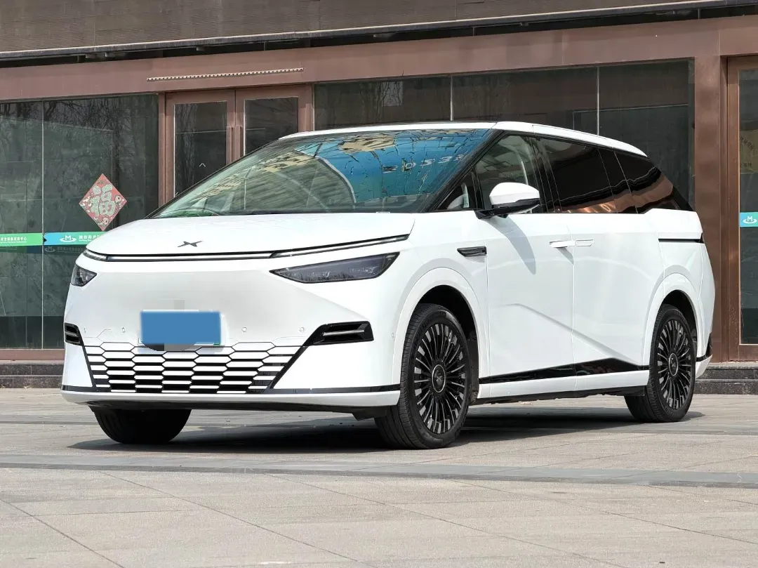 2025 Xpeng X9 BEV,autocango,china used car exporter,china ev exporter,chinese used car exporter,chinese used ev exporter