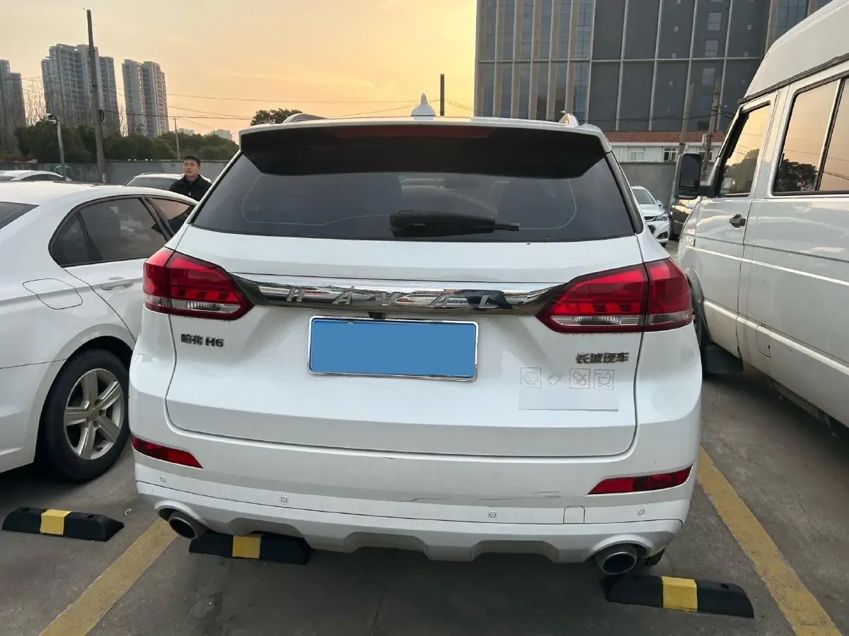 2019 Haval H6 Coupe 1.5T 169HP L4 7DCT,autocango,china used car exporter,china ev exporter,chinese used car exporter,chinese used ev exporter
