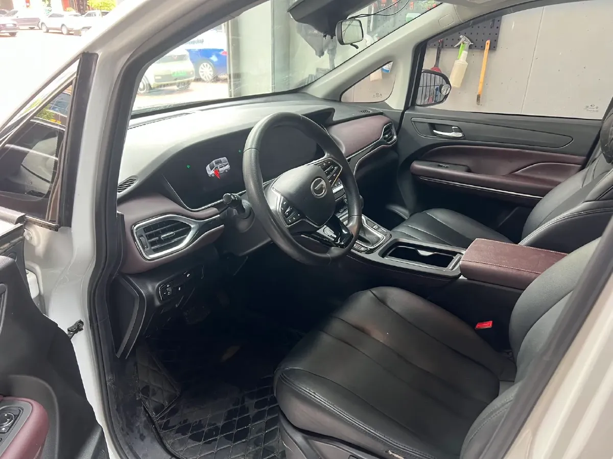 2021 GAC Trumpchi M6 1.5T 169HP L4 7DCT,autocango,china used car exporter,china ev exporter,chinese used car exporter,chinese used ev exporter