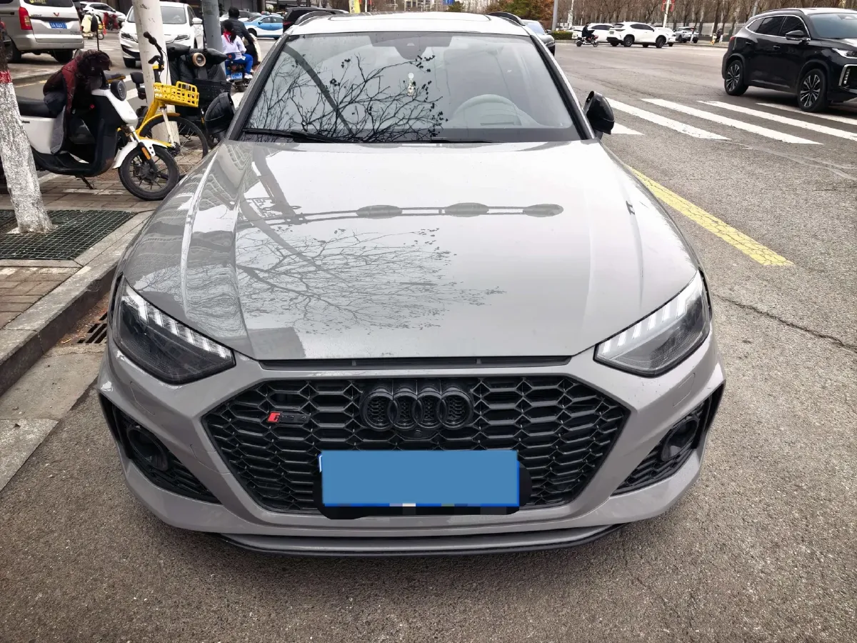 2024 Audi RS 4 2.9T 450HP V6 8AT,autocango,china used car exporter,china ev exporter,chinese used car exporter,chinese used ev exporter
