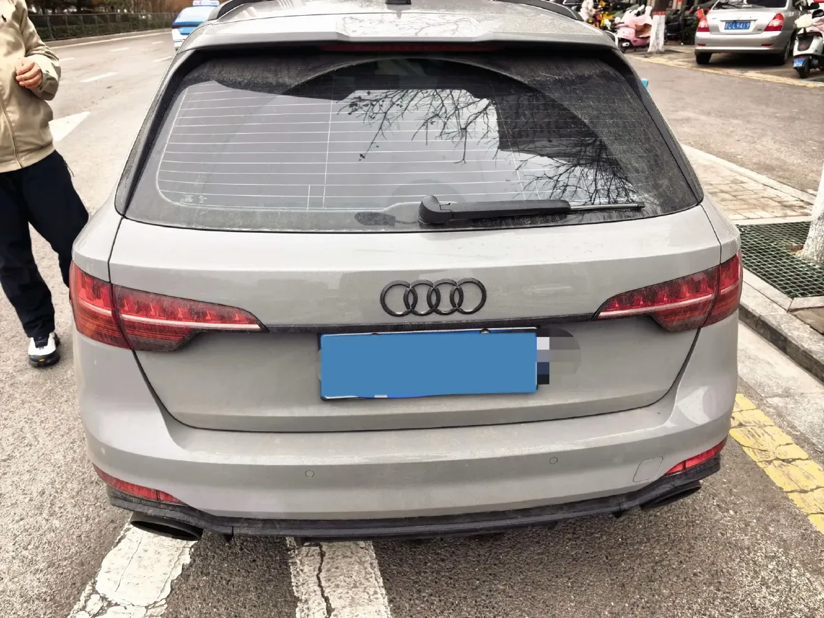 2024 Audi RS 4 2.9T 450HP V6 8AT,autocango,china used car exporter,china ev exporter,chinese used car exporter,chinese used ev exporter