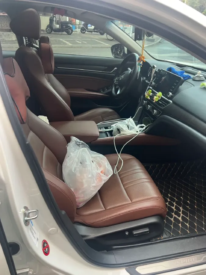 2019 Honda Inspire 2.0L 146HP L4 E-CVT Hybrid,autocango,china used car exporter,china ev exporter,chinese used car exporter,chinese used ev exporter