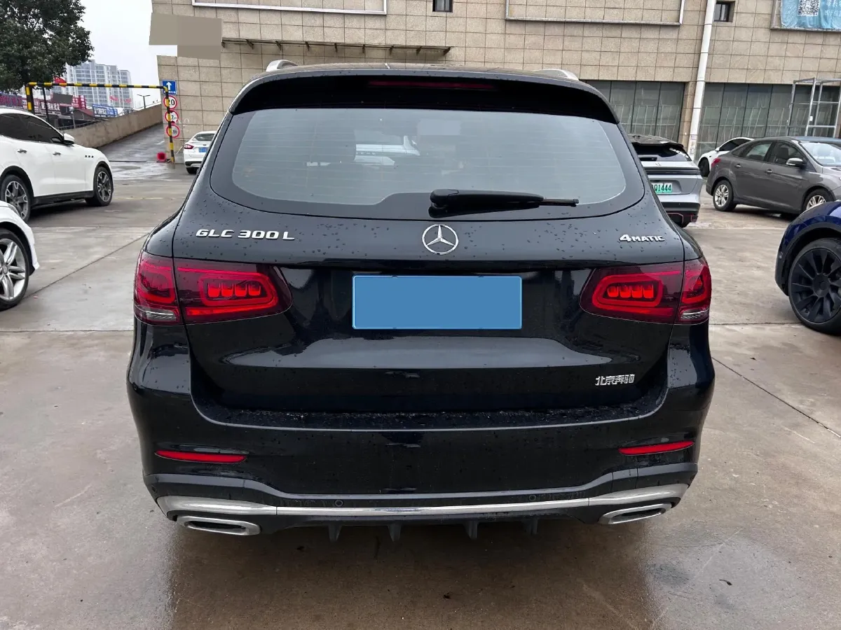 2022 Mercedes-Benz GLC Class 2.0T 258HP L4 9AT,autocango,china used car exporter,china ev exporter,chinese used car exporter,chinese used ev exporter