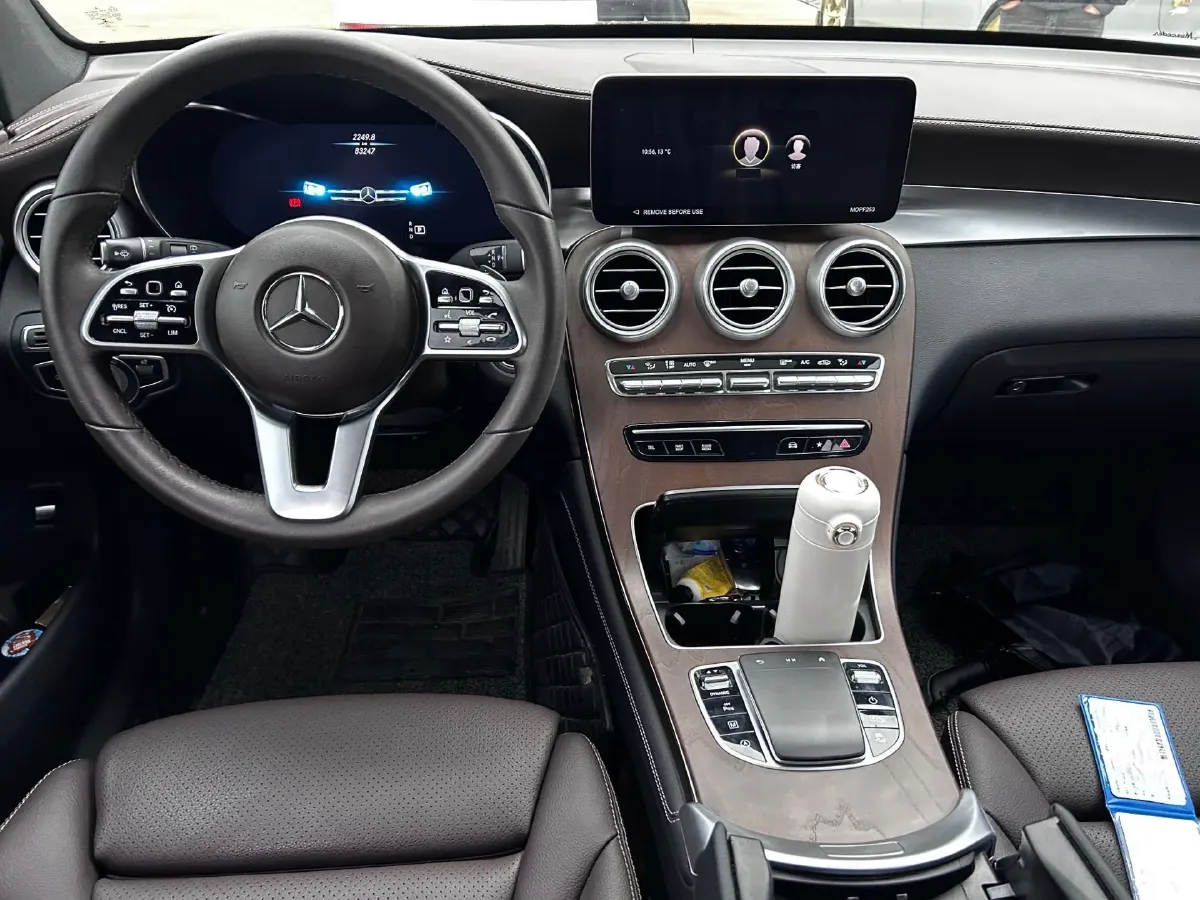2022 Mercedes-Benz GLC Class 2.0T 258HP L4 9AT,autocango,china used car exporter,china ev exporter,chinese used car exporter,chinese used ev exporter