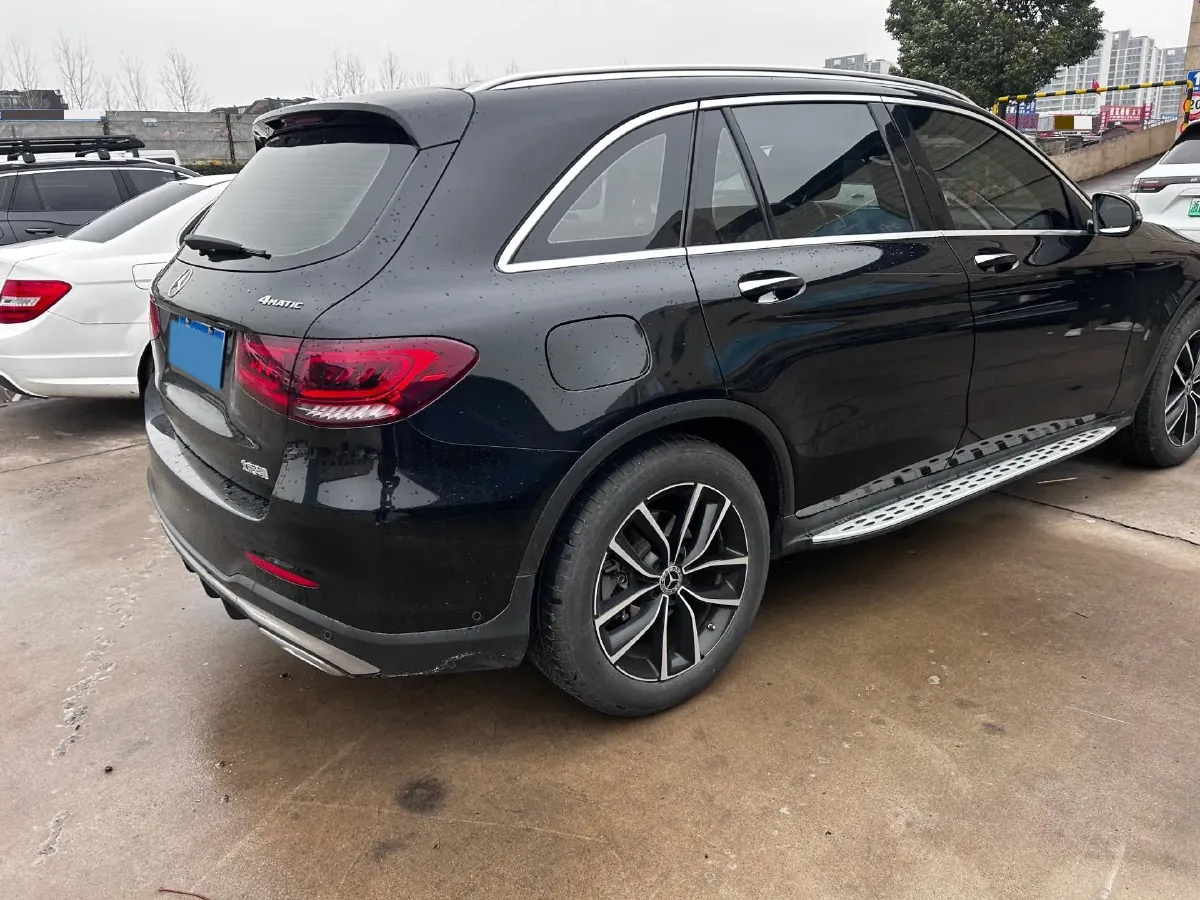 2022 Mercedes-Benz GLC Class 2.0T 258HP L4 9AT,autocango,china used car exporter,china ev exporter,chinese used car exporter,chinese used ev exporter