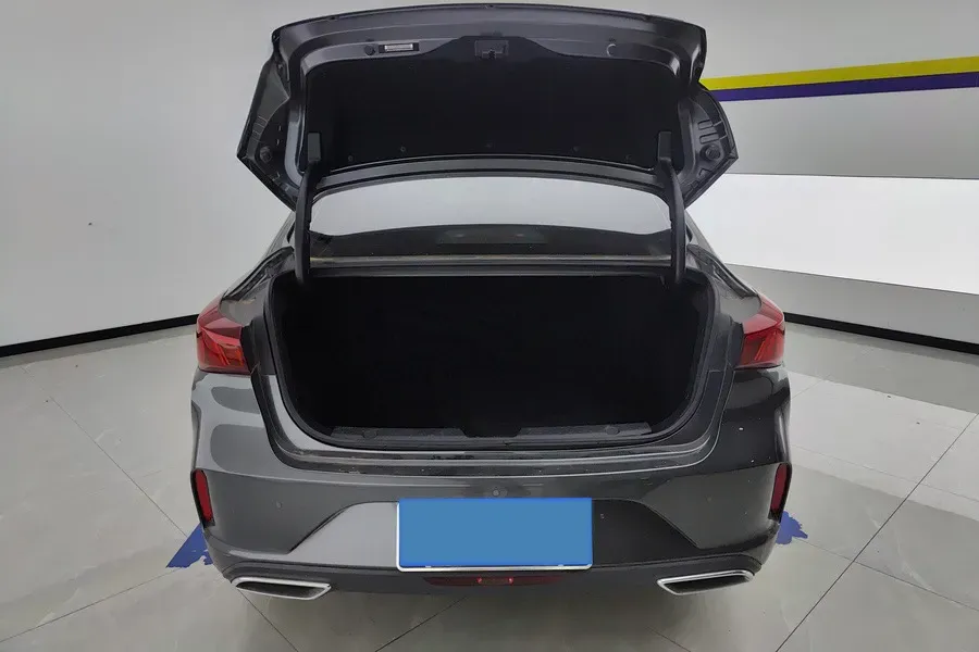 2021 ChangAn Eado 1.4T 160HP L4 7DCT,autocango,china used car exporter,china ev exporter,chinese used car exporter,chinese used ev exporter