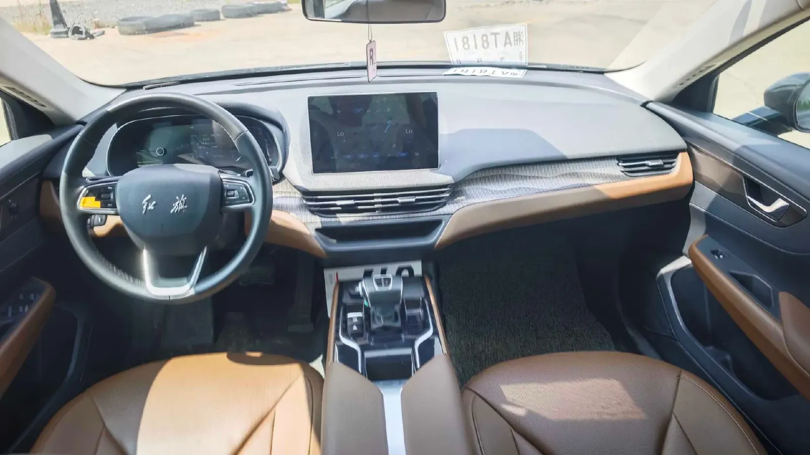 2021 HongQi E-QM5 BEV 54KWH,autocango,china used car exporter,china ev exporter,chinese used car exporter,chinese used ev exporter