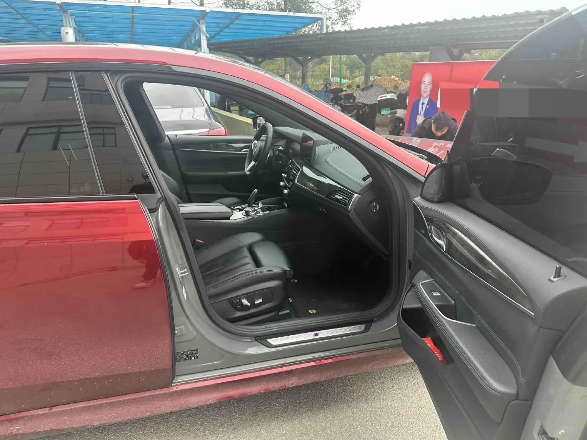 2021 BMW 6 Series GT 2.0T 258HP L4 8AT,autocango,china used car exporter,china ev exporter,chinese used car exporter,chinese used ev exporter