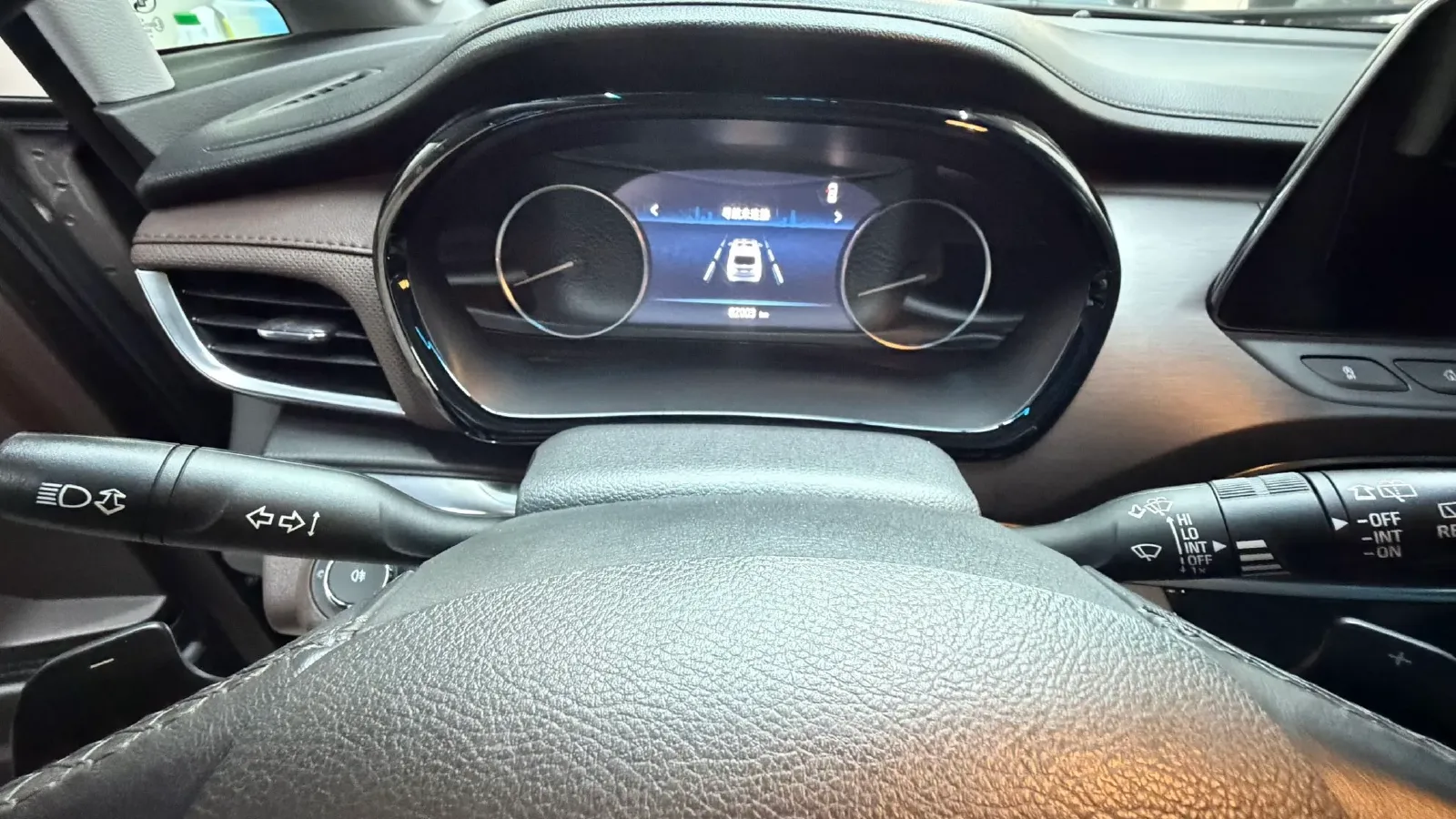 2021 Buick GL8 2.0T 237HP L4 9AT,autocango,china used car exporter,china ev exporter,chinese used car exporter,chinese used ev exporter