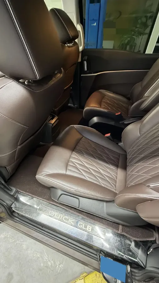 2021 Buick GL8 2.0T 237HP L4 9AT,autocango,china used car exporter,china ev exporter,chinese used car exporter,chinese used ev exporter