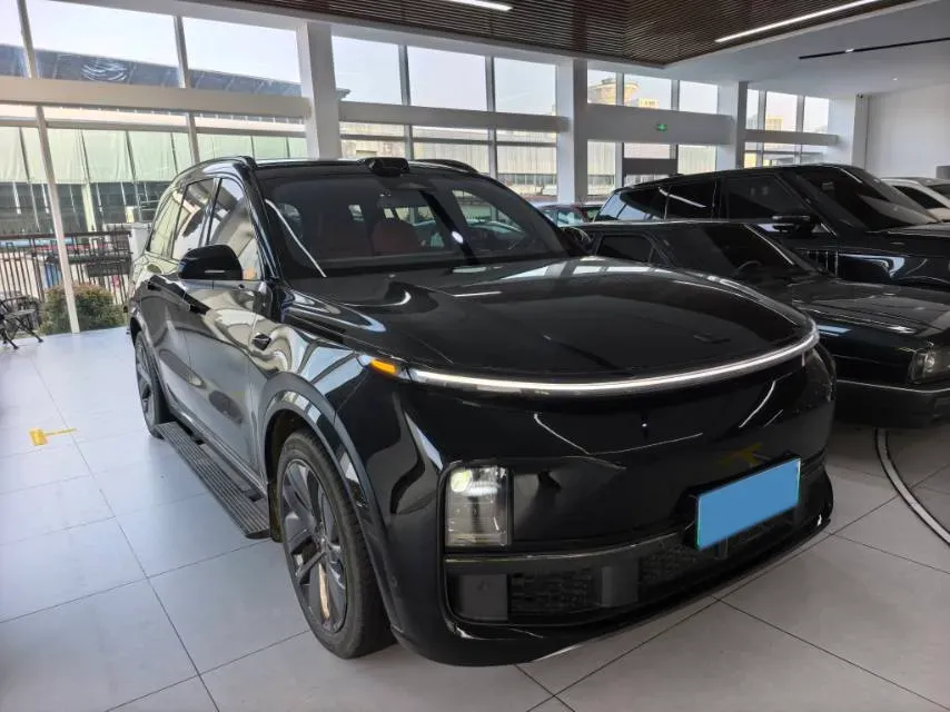 2023 Li L9 Range Extended 154HP REEV 42.6KWH,autocango,china used car exporter,china ev exporter,chinese used car exporter,chinese used ev exporter