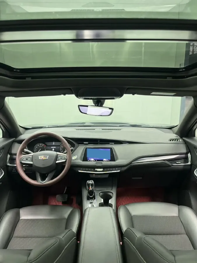 2020 Cadillac XT4 2.0T 237HP L4 9AT,autocango,china used car exporter,china ev exporter,chinese used car exporter,chinese used ev exporter