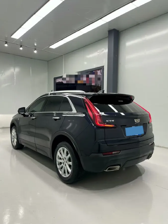 2020 Cadillac XT4 2.0T 237HP L4 9AT,autocango,china used car exporter,china ev exporter,chinese used car exporter,chinese used ev exporter