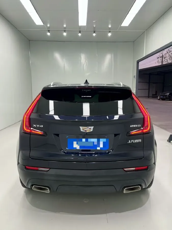 2020 Cadillac XT4 2.0T 237HP L4 9AT,autocango,china used car exporter,china ev exporter,chinese used car exporter,chinese used ev exporter