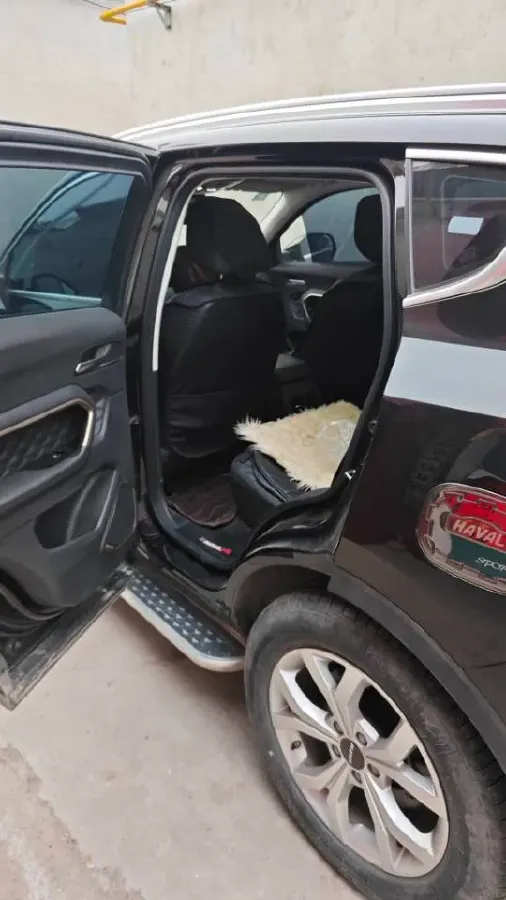 2021 Haval H6 1.5T 150HP L4 7DCT,autocango,china used car exporter,china ev exporter,chinese used car exporter,chinese used ev exporter