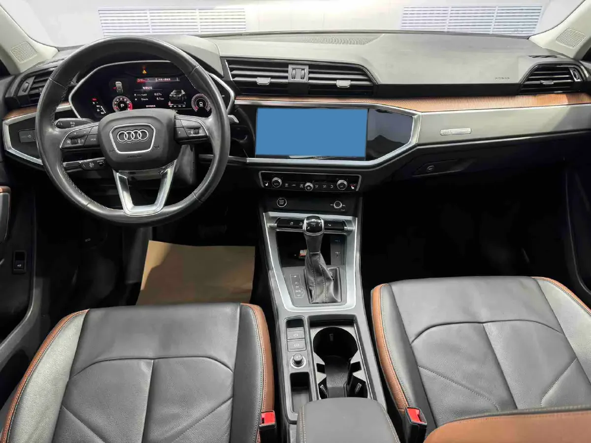 2022 Audi Q3 1.4T 150HP L4 7DCT,autocango,china used car exporter,china ev exporter,chinese used car exporter,chinese used ev exporter