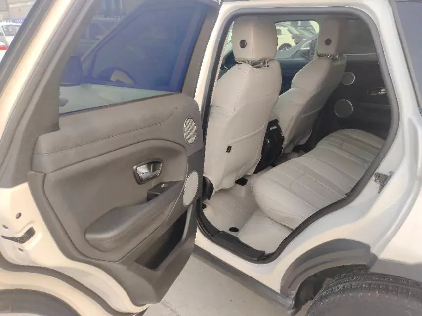 2018 Land Rover Range Rover Evoque 2.0T 241HP L4 9AT,autocango,china used car exporter,china ev exporter,chinese used car exporter,chinese used ev exporter