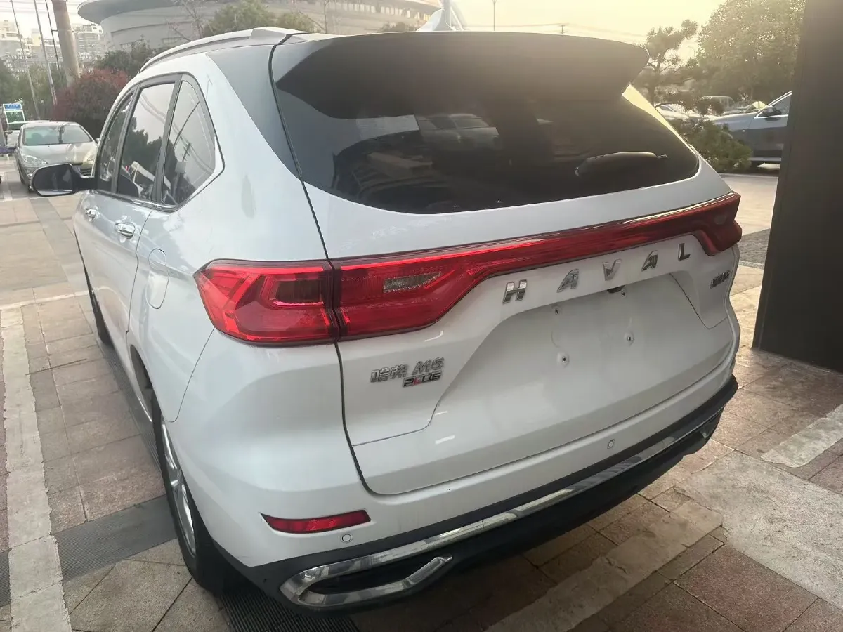 2021 Haval M6 1.5T 150HP L4 7DCT,autocango,china used car exporter,china ev exporter,chinese used car exporter,chinese used ev exporter