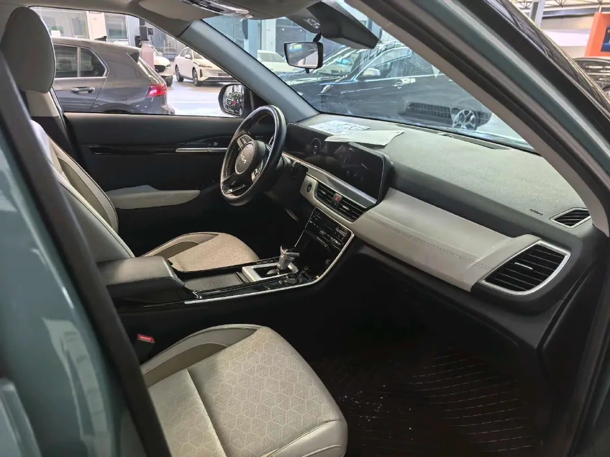 2023 Kia Seltos 1.5L 115HP L4 CVT,autocango,china used car exporter,china ev exporter,chinese used car exporter,chinese used ev exporter