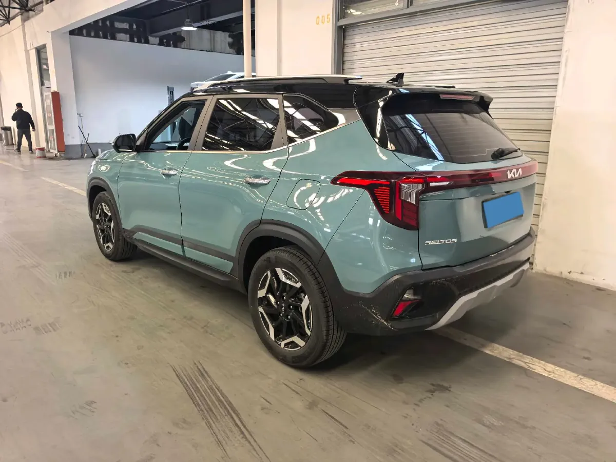 2023 Kia Seltos 1.5L 115HP L4 CVT,autocango,china used car exporter,china ev exporter,chinese used car exporter,chinese used ev exporter