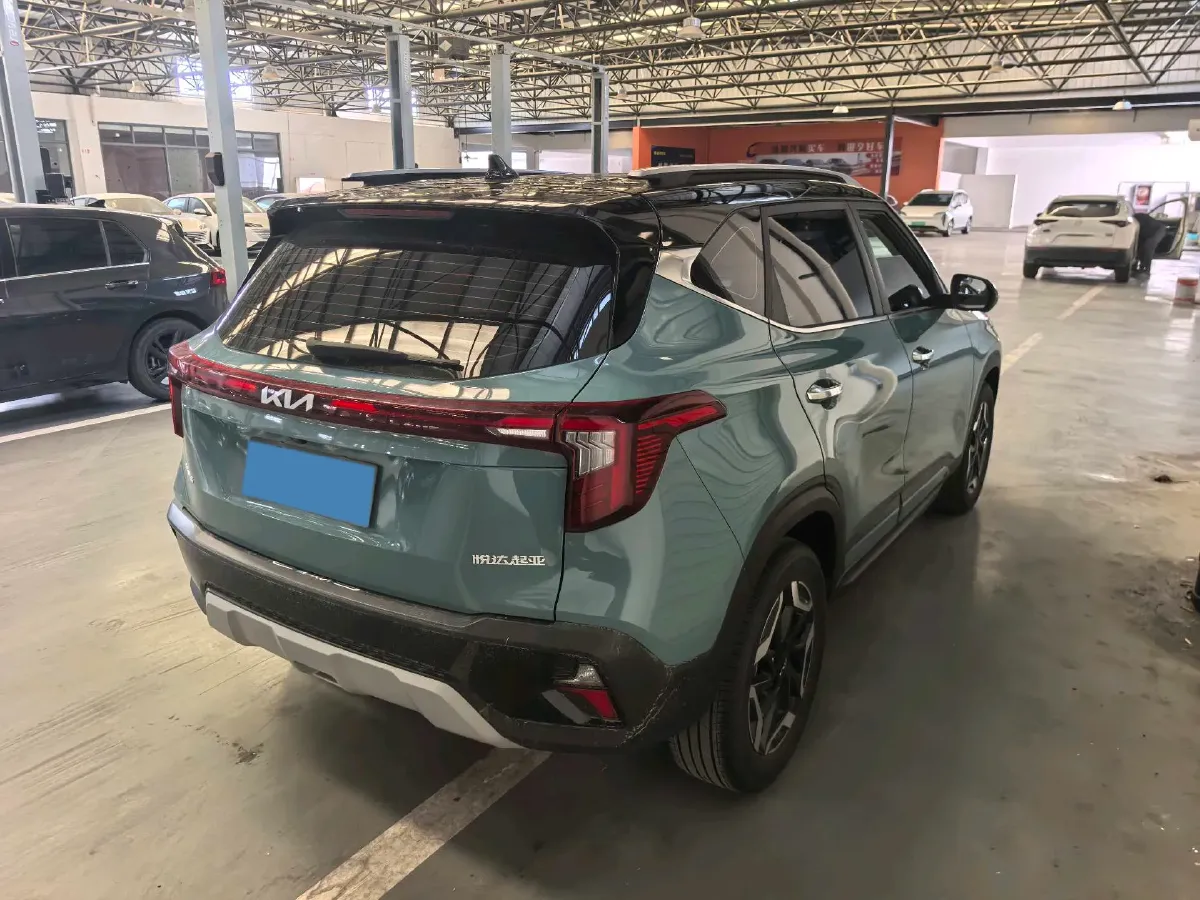 2023 Kia Seltos 1.5L 115HP L4 CVT,autocango,china used car exporter,china ev exporter,chinese used car exporter,chinese used ev exporter