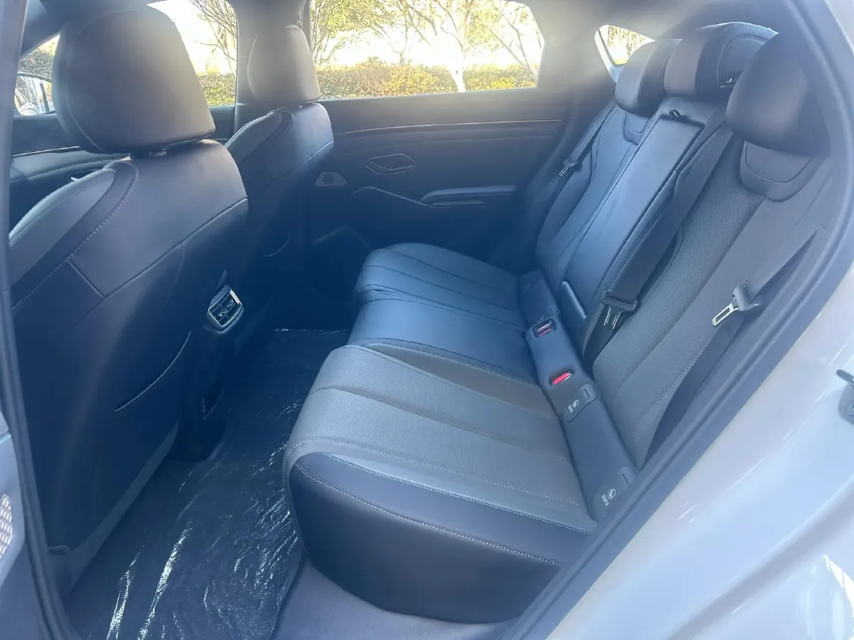 2025 BYD QinL 1.5L 101HP L4 E-CVT PHEV 15.87KWH,autocango,china used car exporter,china ev exporter,chinese used car exporter,chinese used ev exporter