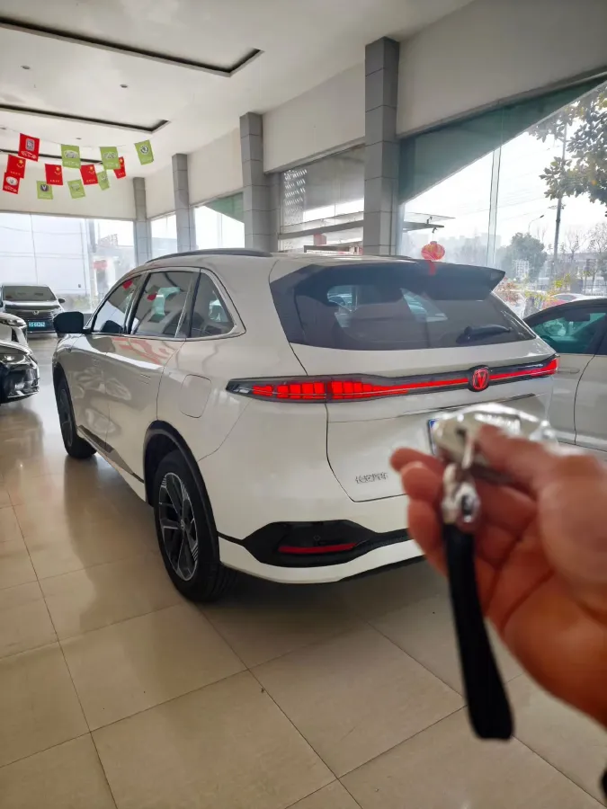 2025 ChangAn CS75 Plus 1.5T 192HP L4 8AT,autocango,china used car exporter,china ev exporter,chinese used car exporter,chinese used ev exporter