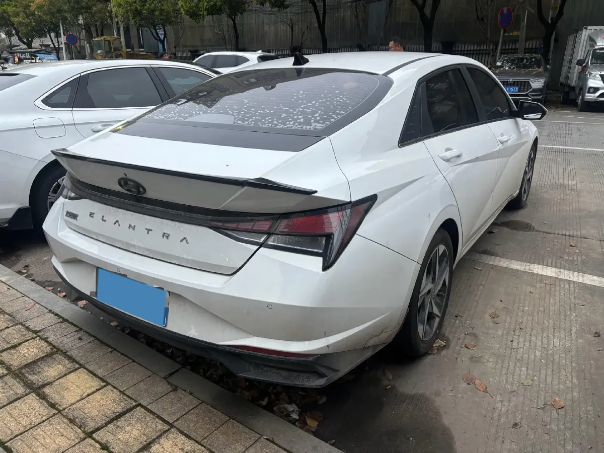 2021 Hyundai Elantra 1.5L 115HP L4 CVT,autocango,china used car exporter,china ev exporter,chinese used car exporter,chinese used ev exporter