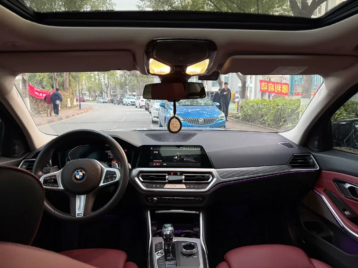 2022 BMW 3 Series 2.0T 184HP L4 8AT,autocango,china used car exporter,china ev exporter,chinese used car exporter,chinese used ev exporter