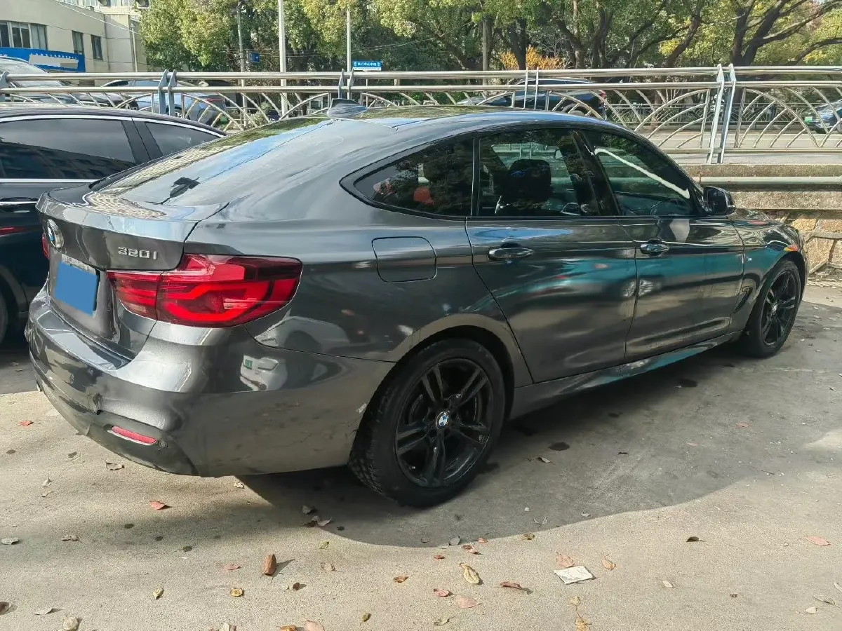2020 BMW 3 Series GT 2.0T 184HP L4 8AT,autocango,china used car exporter,china ev exporter,chinese used car exporter,chinese used ev exporter