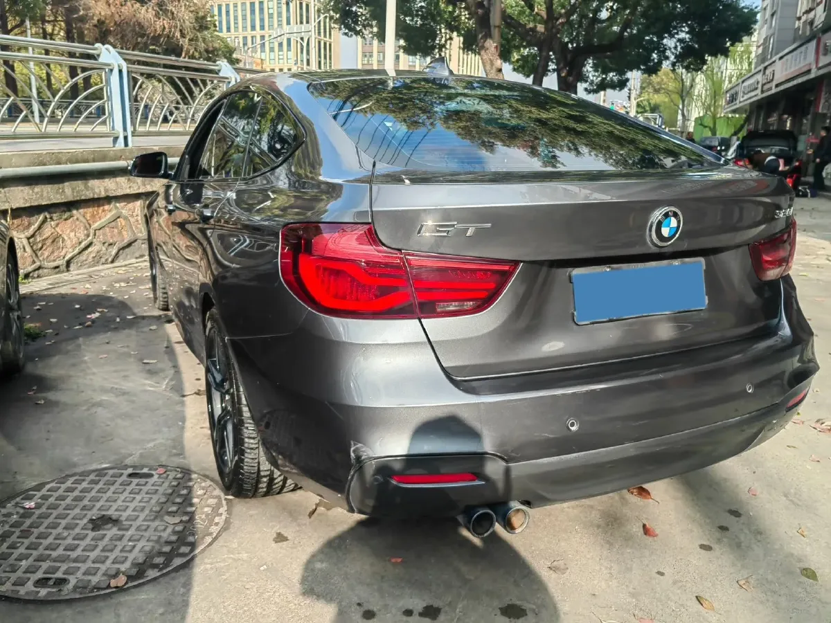 2020 BMW 3 Series GT 2.0T 184HP L4 8AT,autocango,china used car exporter,china ev exporter,chinese used car exporter,chinese used ev exporter